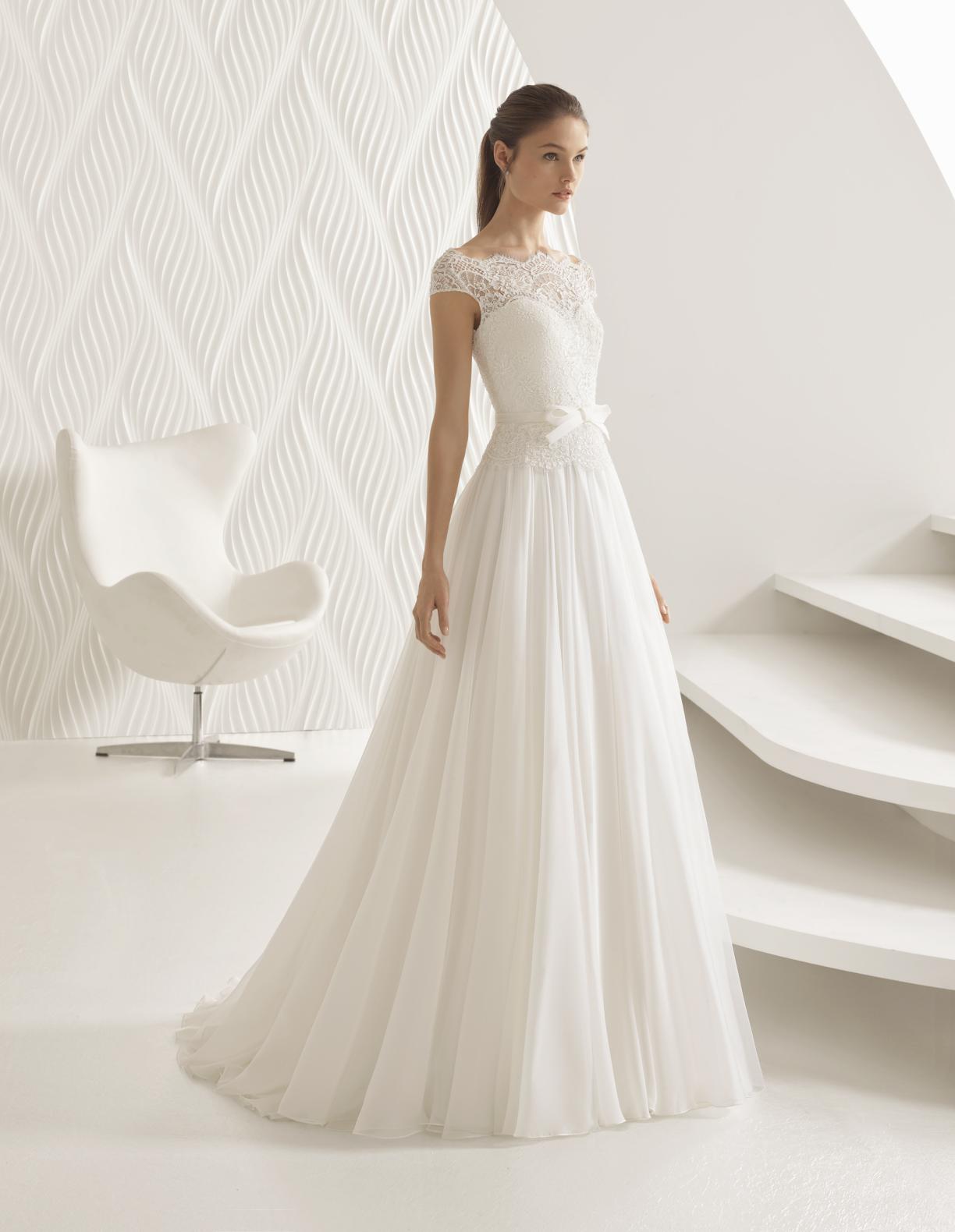 Rosa Clarà Anastasia Abiti da Sposa - Il Giardino della Sposa Rosa Clarà Anastasia Abiti da Sposa - Il Giardino della Sposa