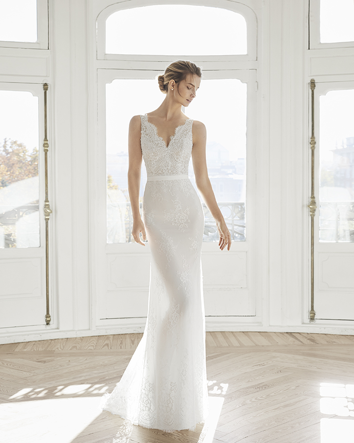 Abito da sposa 2 in 1: abito a sirena e con gonna ampia ... Abito da sposa 2 in 1: abito a sirena e con gonna ampia ...