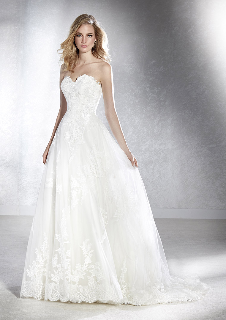 Abito da sposa modello Fabiela - ll Giardino della Sposa