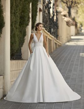 Catalogo Abiti in Mikado - Il Giardino della Sposa