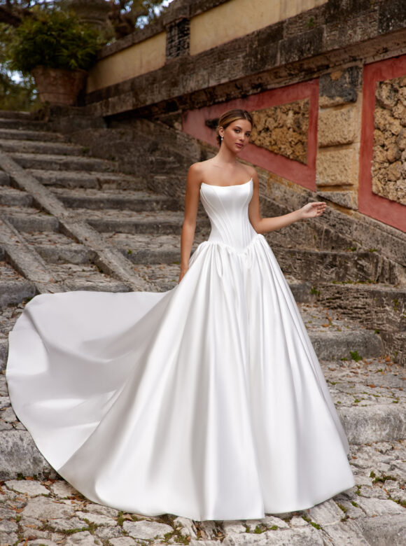 Abito da sposa Alba by Oksana Mukha