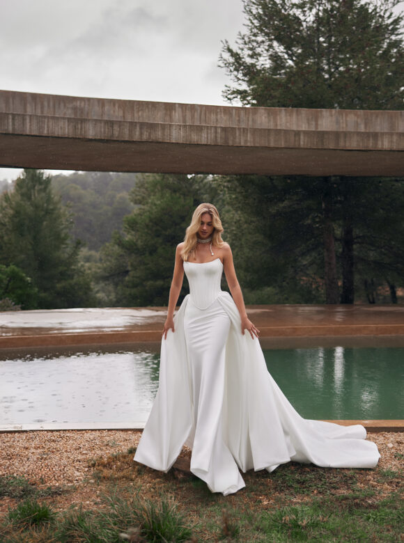 Abito da sposa Anisia by Eva Lendel
