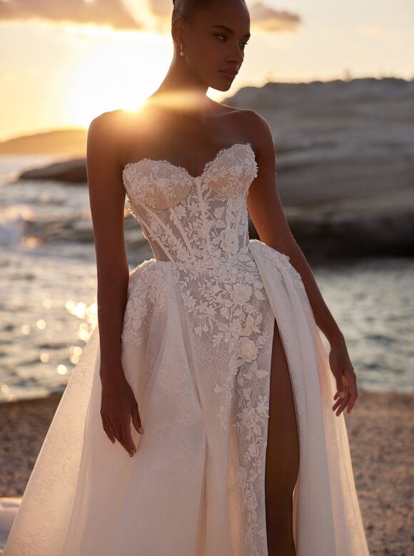 Abito da sposa Reya by Eva Lendel